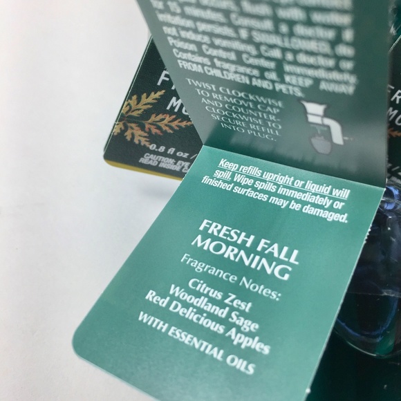 Bath & Body Works | Accents | Fresh Fall Morning Wallflowers | Poshmark